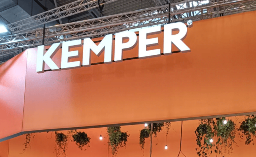 3d xl logo light hanging