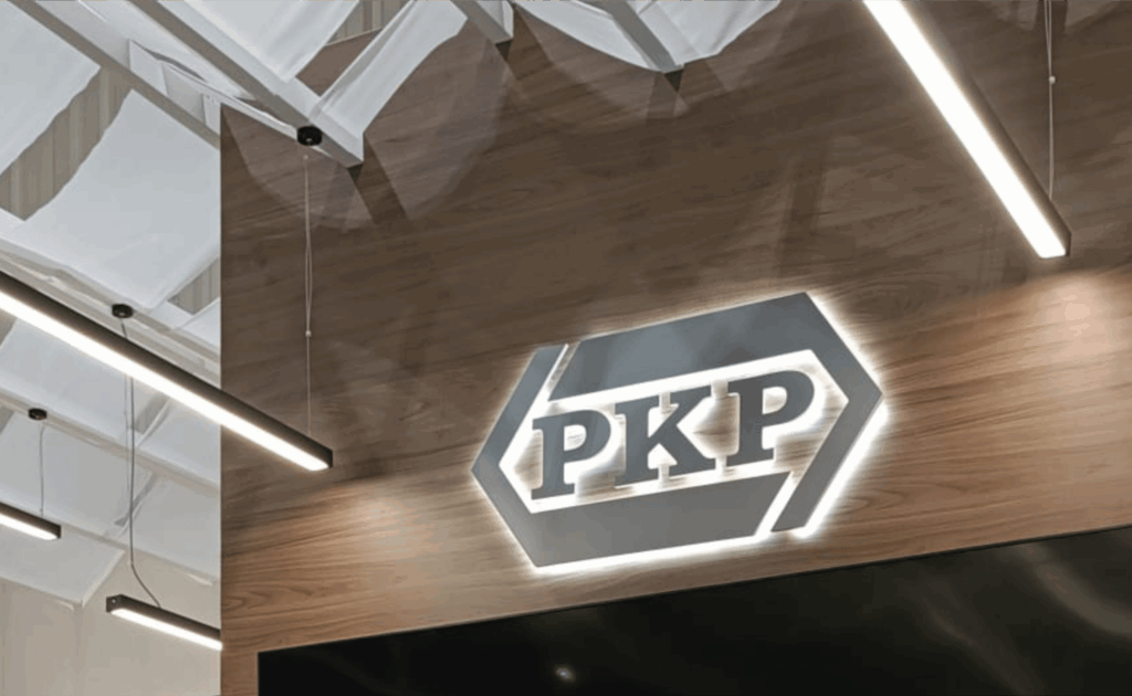 3d halo effect logo scaled